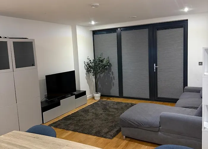 New 2 Bed Apartment Greenwich