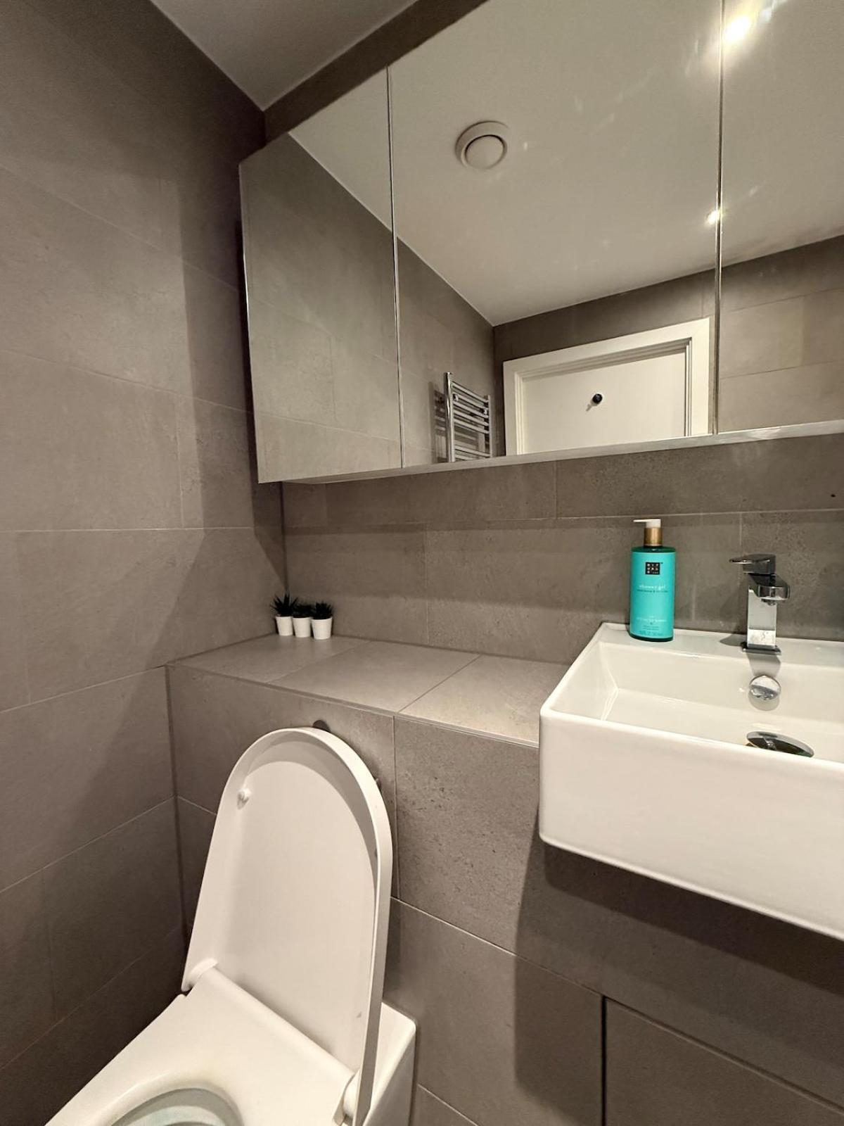 New 2 Bed Greenwich